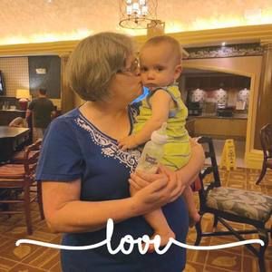 Meet your Posher, Rita